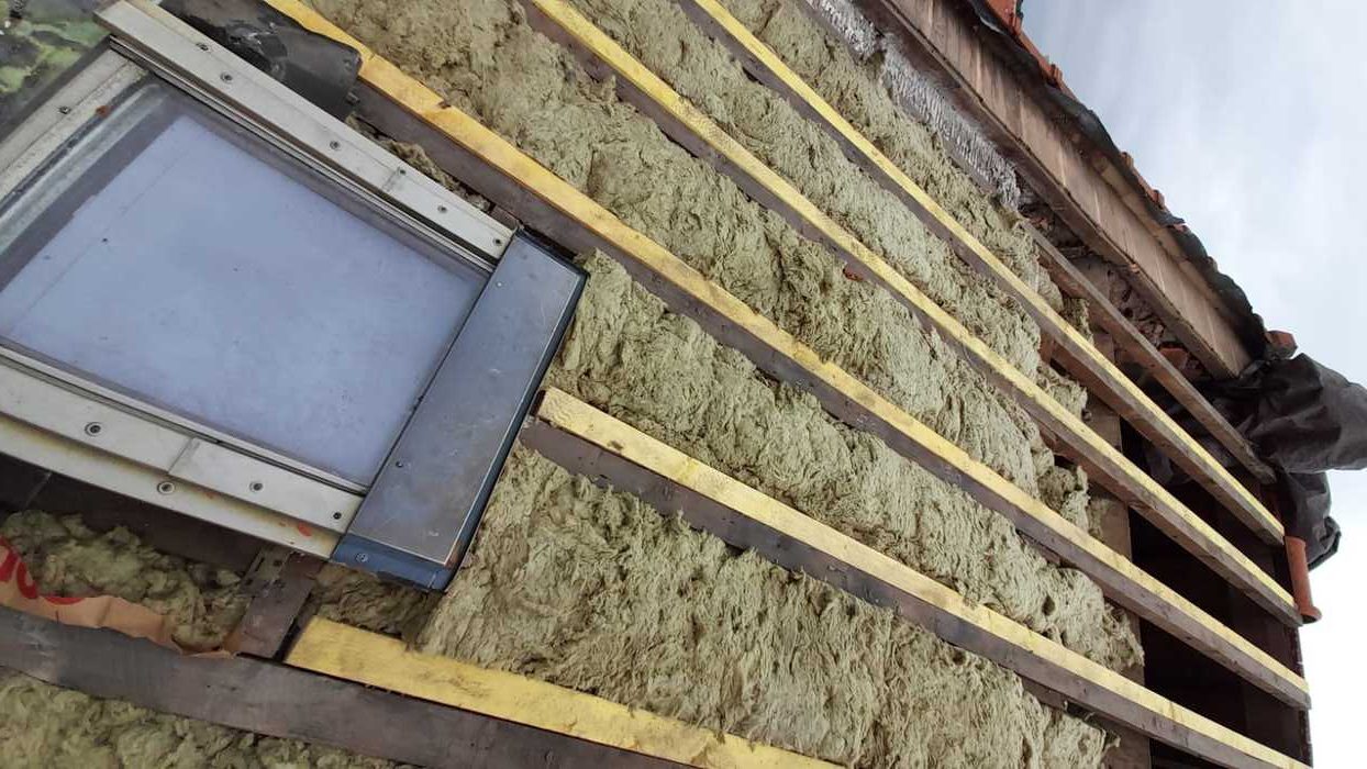 Pose de ventilation de grenier avec isolation thermique par ENT.POMART